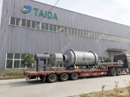 山東曲阜客戶定制的10t/h的三筒烘干機發(fā)貨