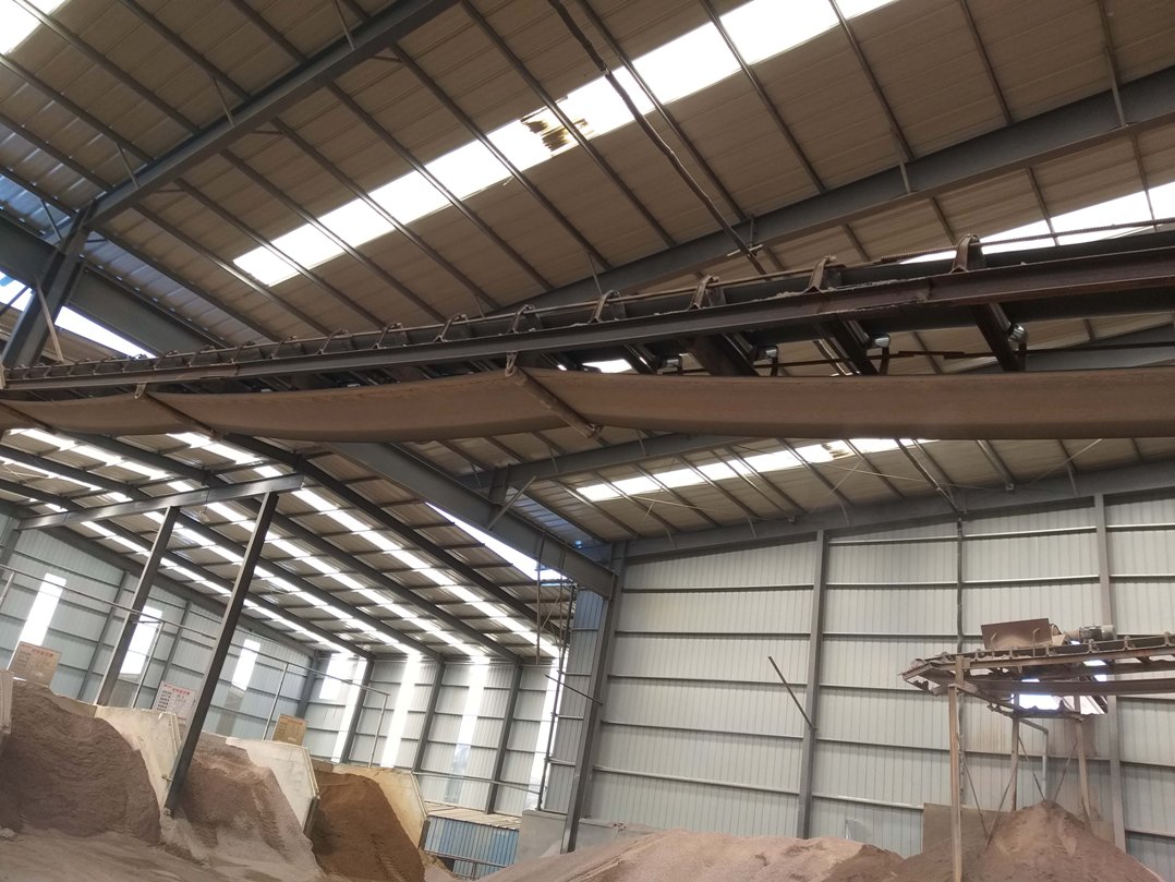 礦石制砂輸送機流水線.jpg 礦石制砂輸送機流水線.jpg