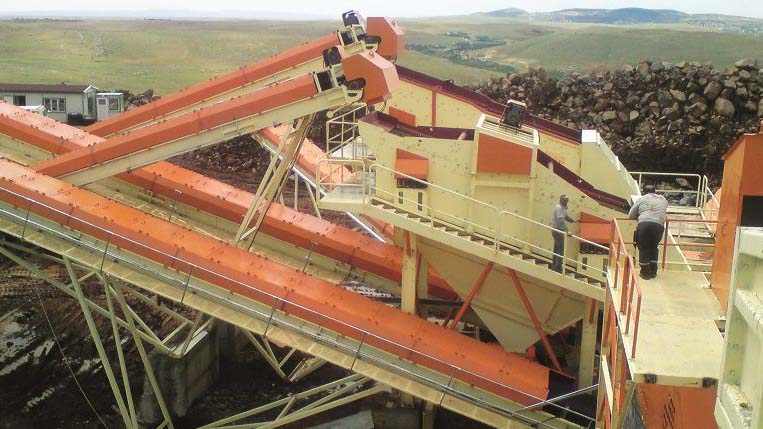 安徽6米長dt75膠帶輸送機價格廠家